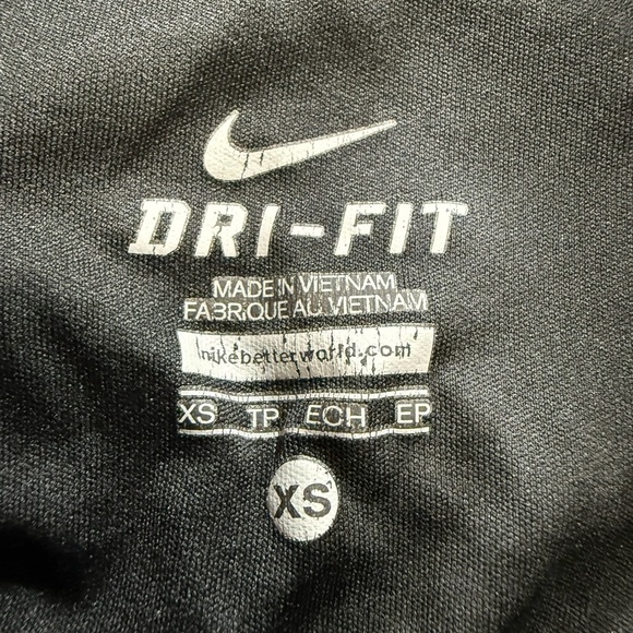 Nike Shorts Womens XS Multi-Color Starglass Printed Black Dri-Fit Activewear Gym - Picture 3 of 5